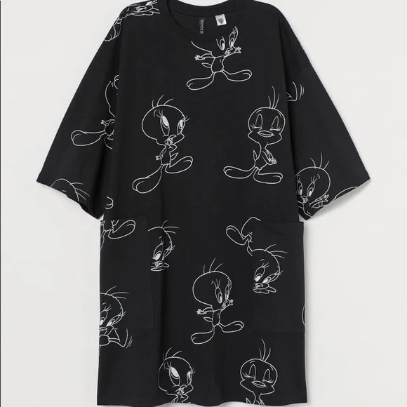 H&M | Tops | Hm Black Oversized Looney Tunes Tshirt Dress With Pockets |  Poshmark